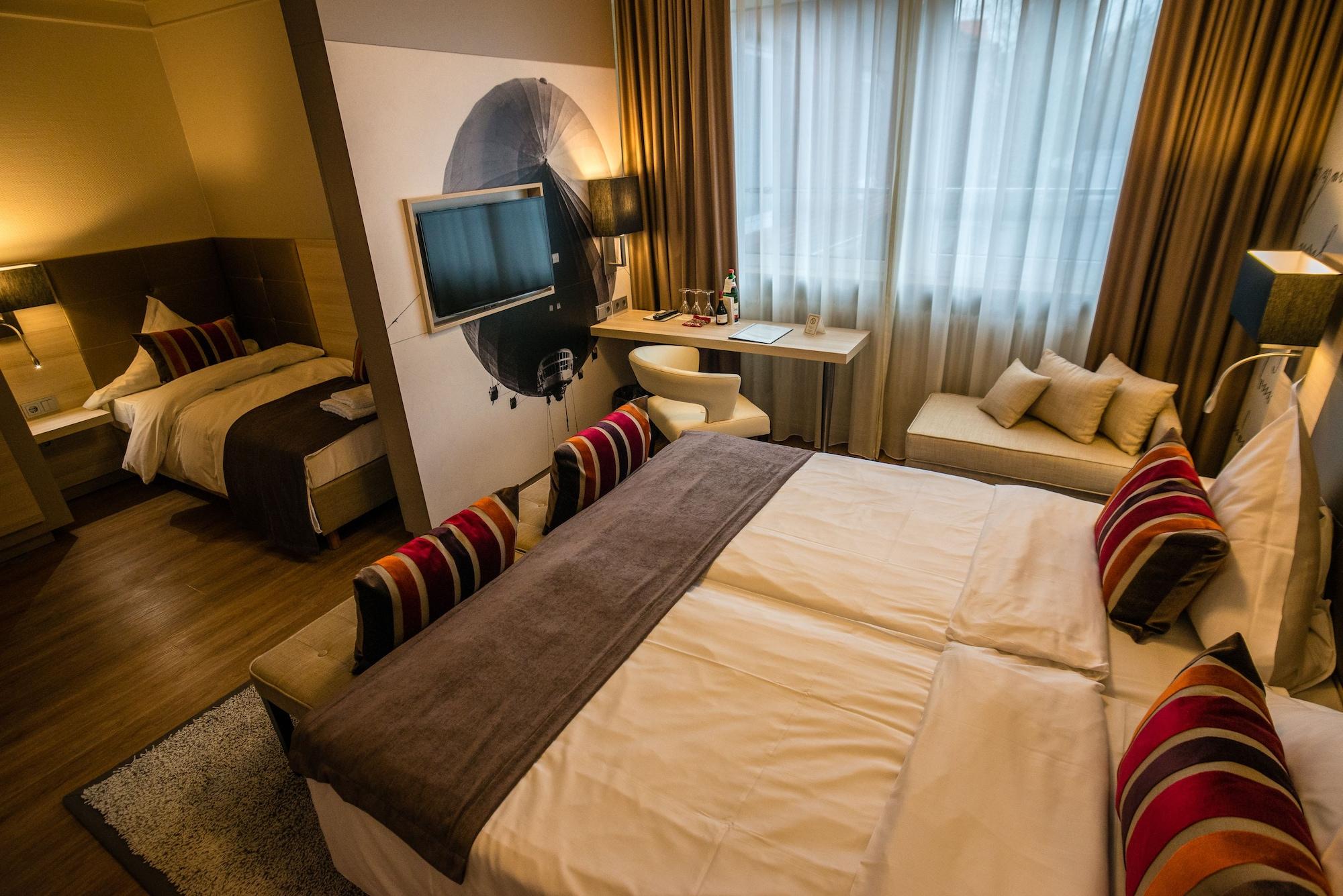 Hotel Zum Zeppelin Hambourg Extérieur photo