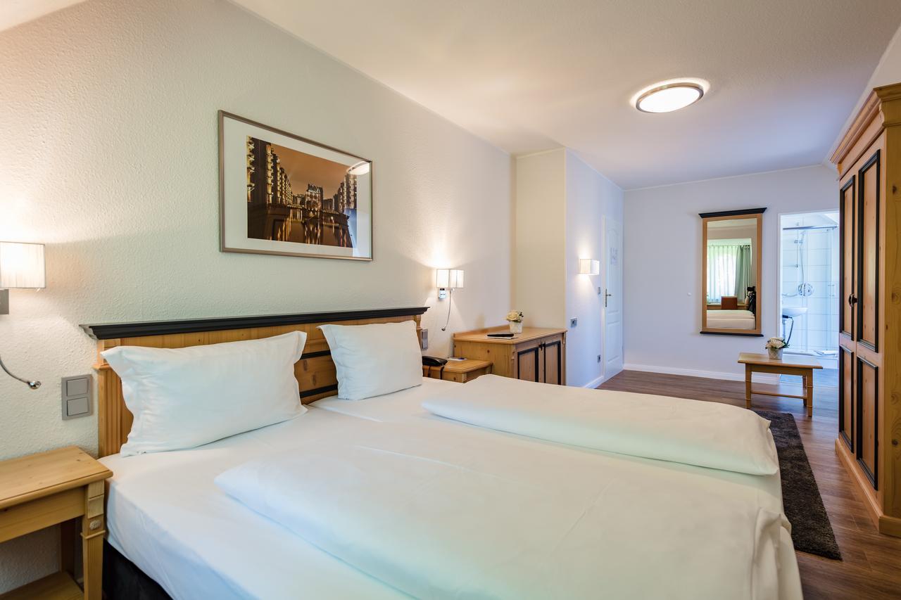 Hotel Zum Zeppelin Hambourg Extérieur photo